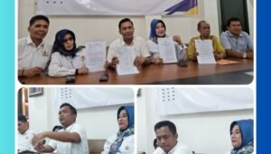 ​Ketua Umum Kadin Kota Depok, H. Miftah Sunandar, didampingi pengurus Kadin Jawa Barat dan jajaran dewan, memberikan keterangan pers mengenai pencabutan rekomendasi PLT dan penegasan kepengurusan sah periode 2021-2026.