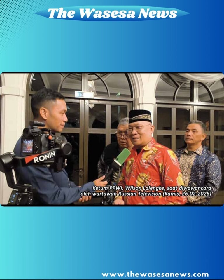 Wilson Lalengke saat memberikan pandangan tentang hubungan Indonesia-Rusia dalam wawancara Televisi Rusia pada acara buka puasa bersama yang digelar oleh Duta Besar Rusia untuk Indonesia di Jakarta, 26 Februari 2026.