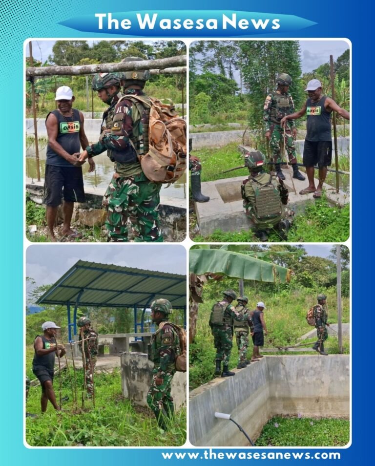 TNI melalui Satgas Pamtas Kewilayahan Yonif 521/DY lakukan kegiatan Komsos di Distrik Kobakma.