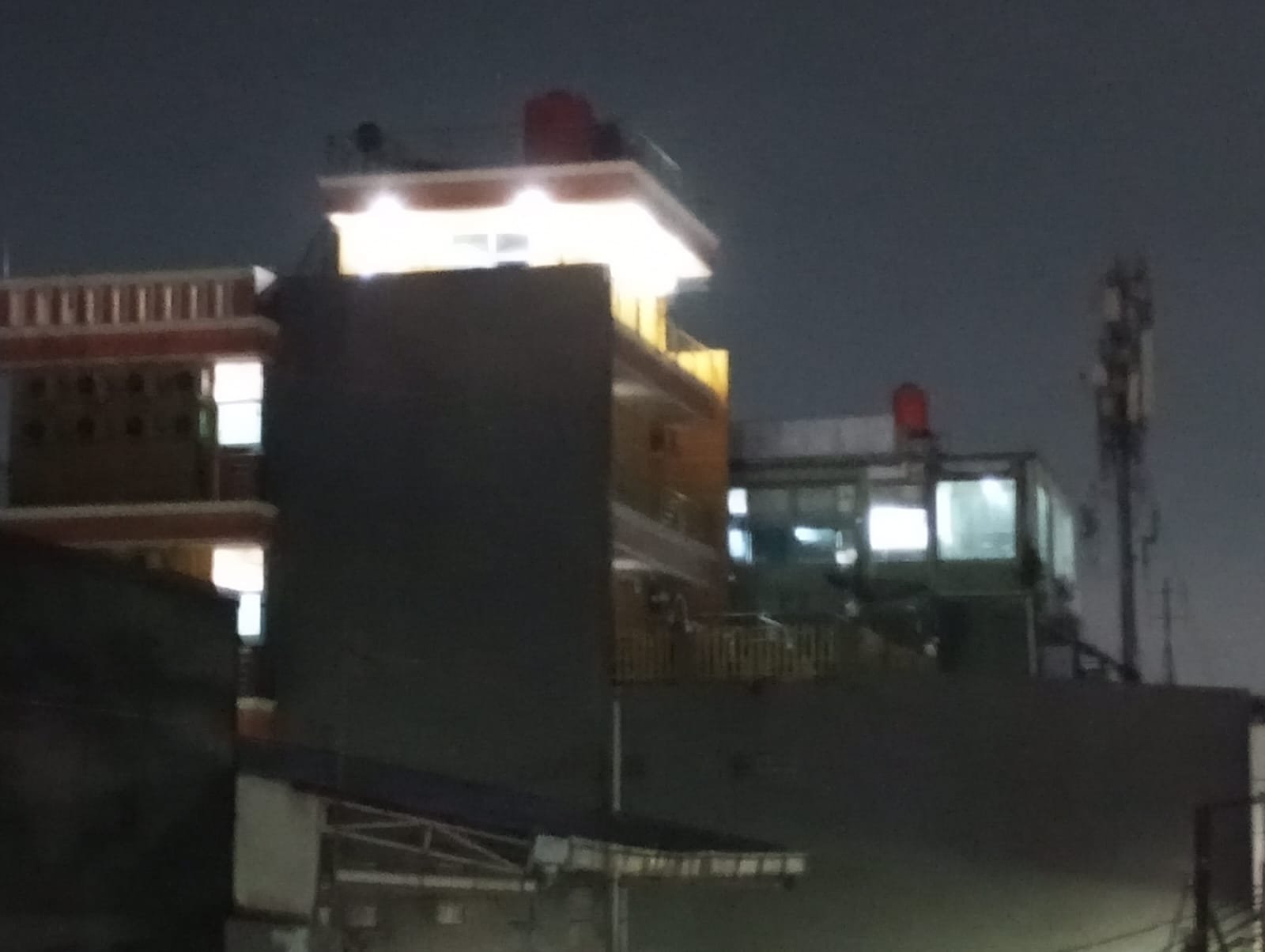 Gedung Kos-kosan Milik AW - thewasesanees.com