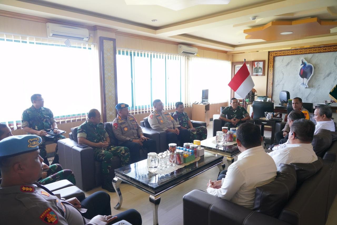 Sinergitas TNI-Polri Papua Barat - thewasesanews.com