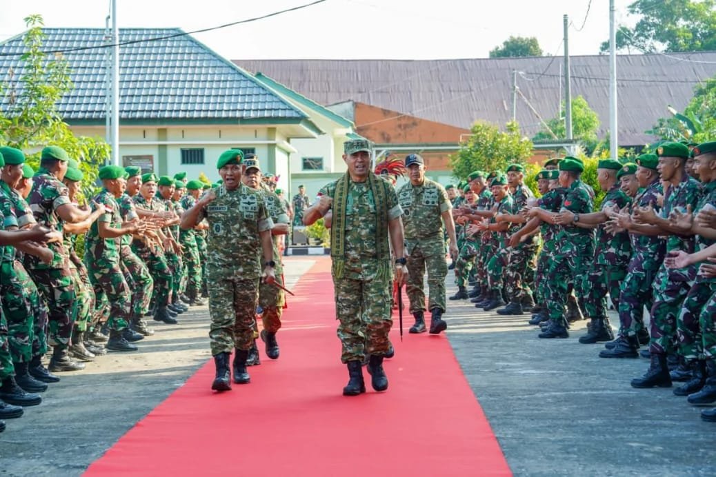 kunjungan kerja resmi ke Markas Kodim 1208/Sambas yang terletak di Jalan Tabrani, Desa Lumbang, Kecamatan Sambas, Kabupaten Sambas, Kalimantan Barat, pada Jumat (27/03/2026). - thewasesanews.com