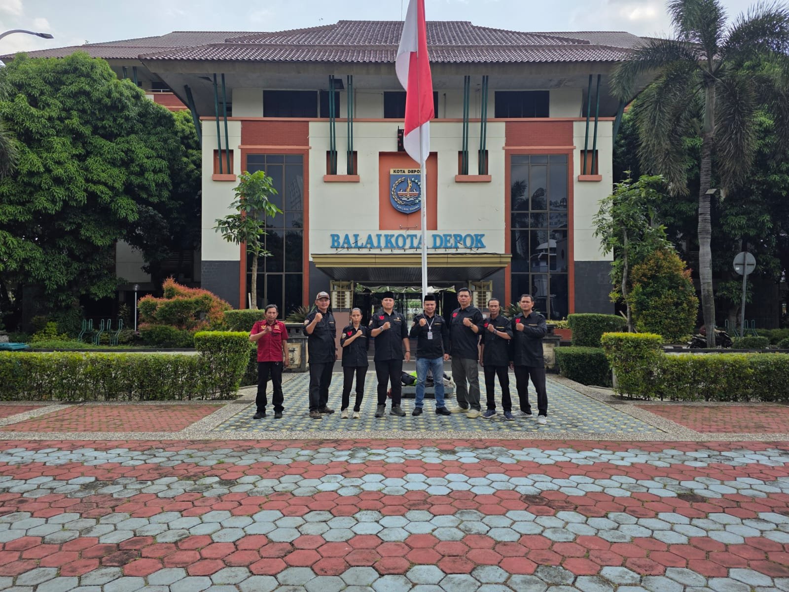 Rhomadhoni Resmi Jabat Ketua DPD Jabar LBH Harimau Raya. - thewasesanews.com