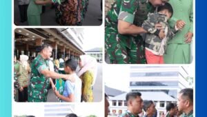 Suasana acara penyerahan bantuan rumah dengan suasana haru, diikuti oleh ahli waris prajurit gugur dan perwakilan TNI AD beserta Persit Kartika Chandra Kirana.