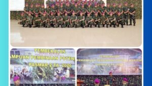 Komandan Pasmar 2 saat memberikan sambutan pada acara pembukaan pembekalan kepada peserta pembekalan yang terdiri dari Perwira, Bintara, dan Tamtama Insan Teritorial Pasmar 2.