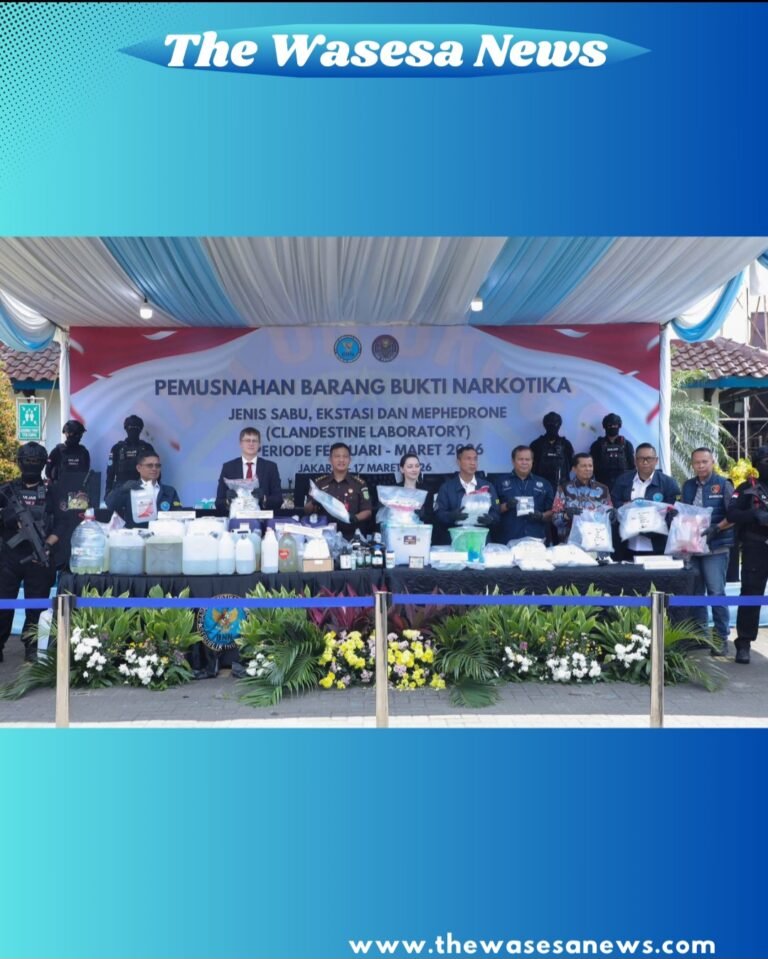 BNN gelar Pemusmahan Naramg Bukti Narkotika sebanyak 35 Kg hasil ungkap kasus Lab Rusia di Bali - Kurir Udara. - thewasesanews.com