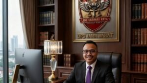 Rhomadhoni, SH., Pdt menerima mandat sebagai Ketua DPD Jawa Barat LBH Harimau Raya. - thewasesanews.com