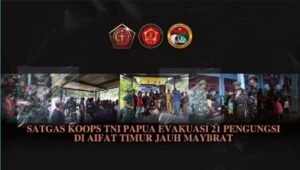 Evakuasi pengungsi Maybrat oleh Koops TNI Papua. - thewasesanews.com