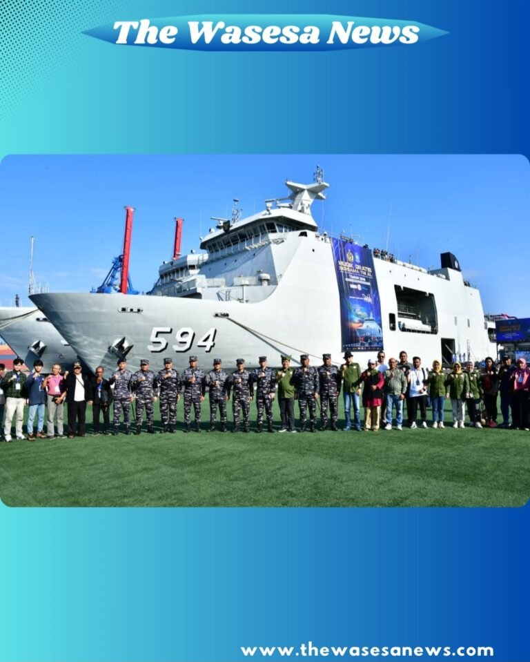 Pelepasan Mudik Gratis TNI AL 2026 menggunakan KRI Semarang-594 di Dermaga Kolinlamil. - thewasesanews.com