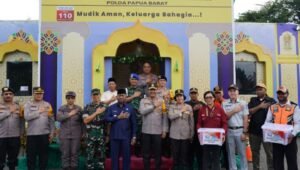 Pangdam XVIII Kasuari Mayjen TNI Christian Kurnianto Tehuteru tinjau Posko Mansinam. - thewasesanews.com