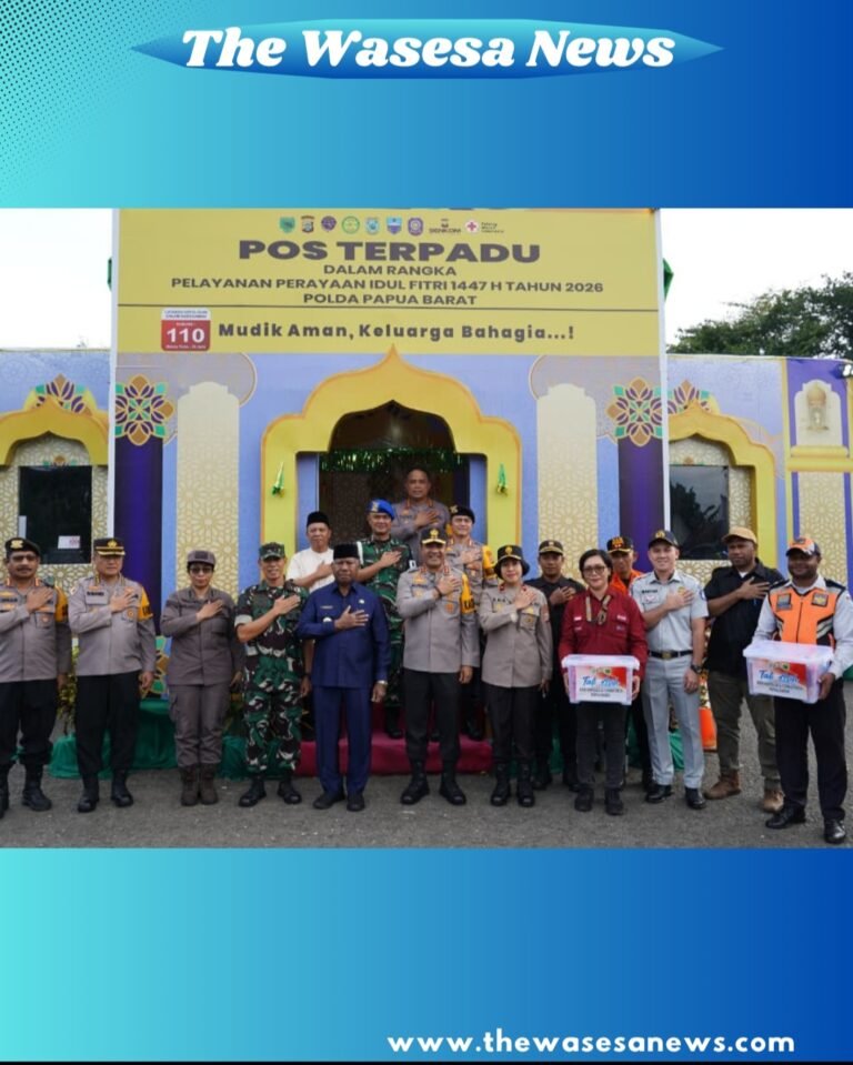 Pangdam XVIII Kasuari Mayjen TNI Christian Kurnianto Tehuteru tinjau Posko Mansinam. - thewasesanews.com