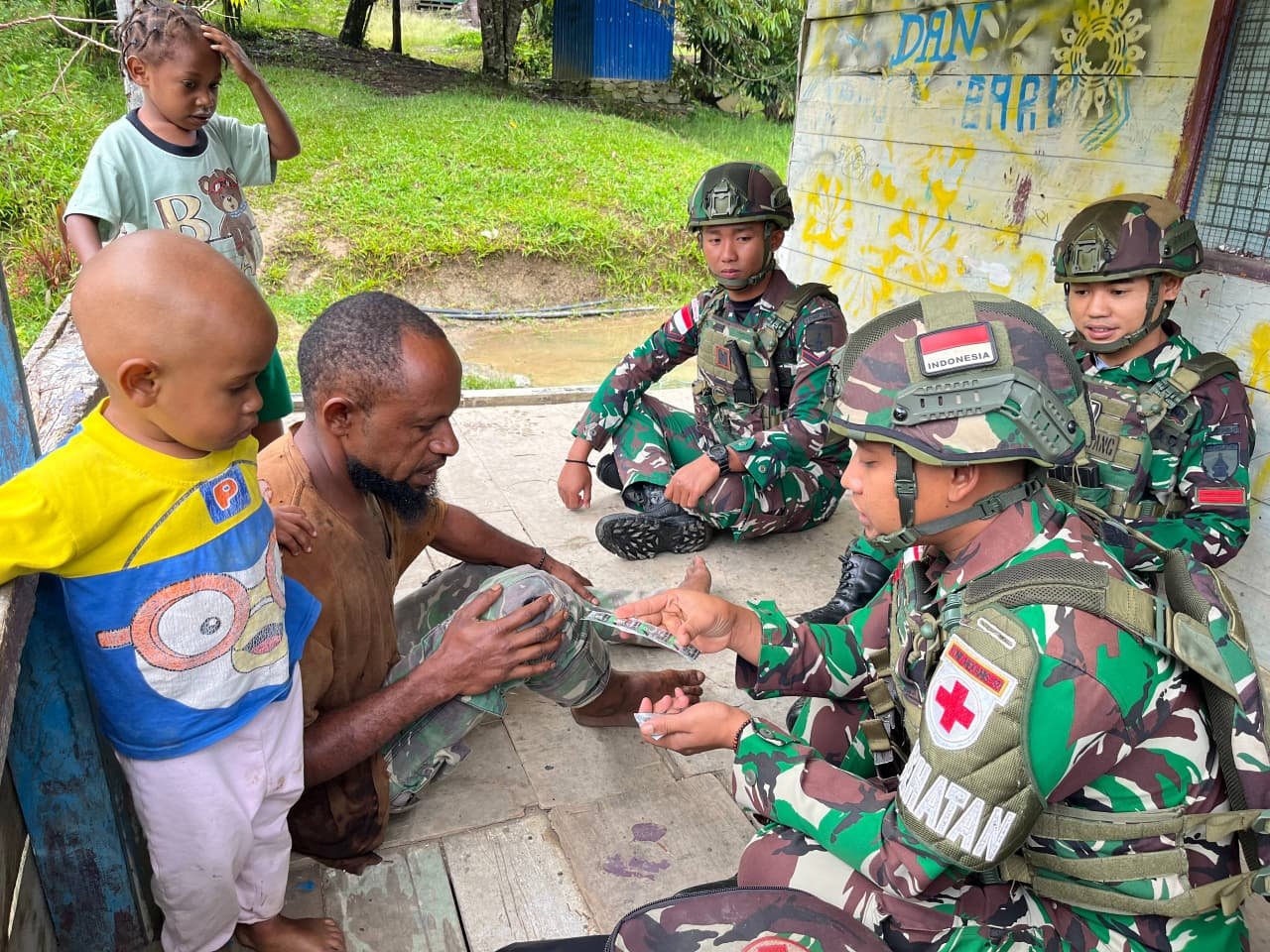 satgas-yonif-521-dy-layanan-kesehatan-gratis-kelila. - thewasedabess.com
