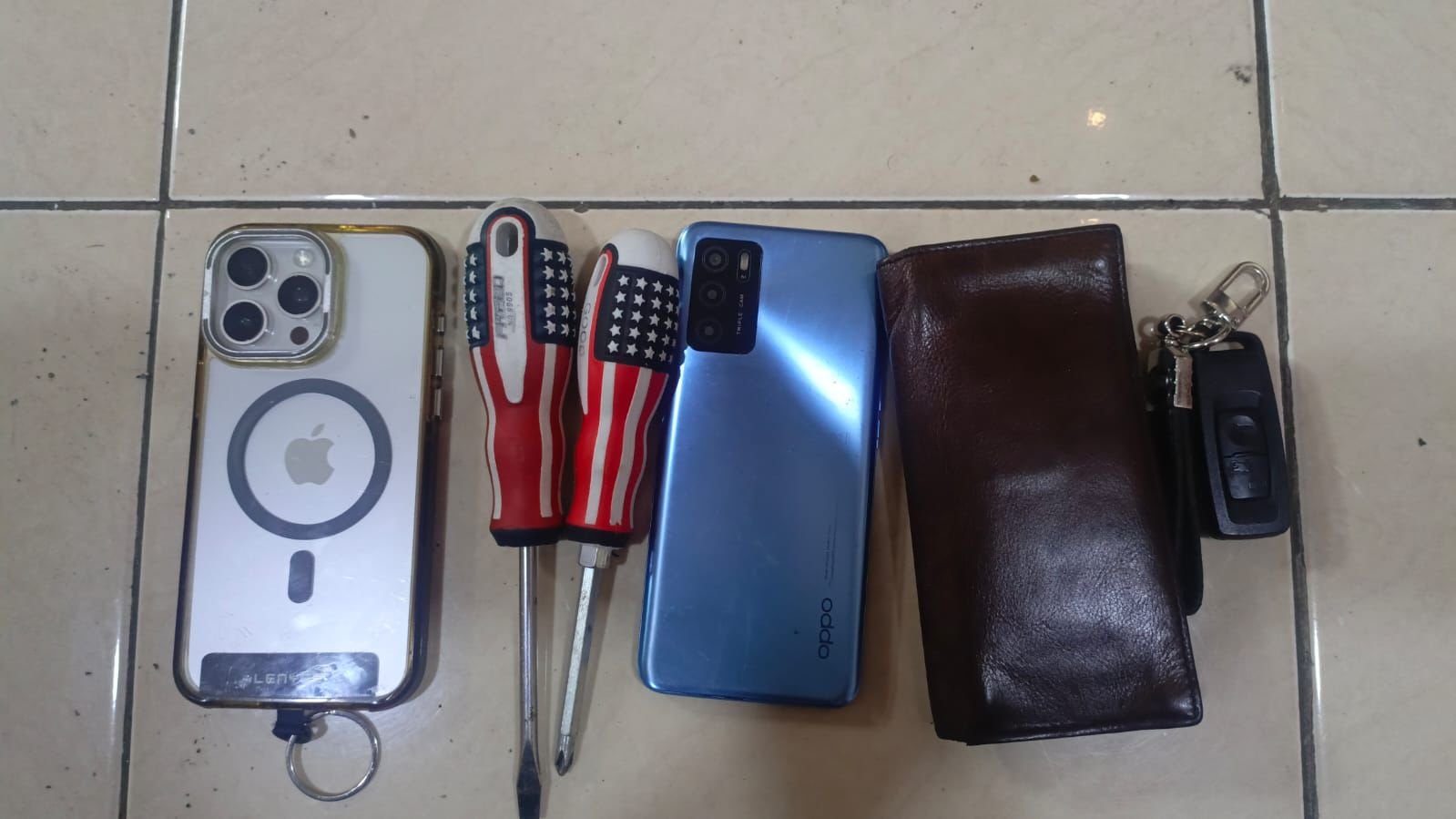 barang bukti yang duamankan petugas dari tangan pelaku. - thewasesanews.com