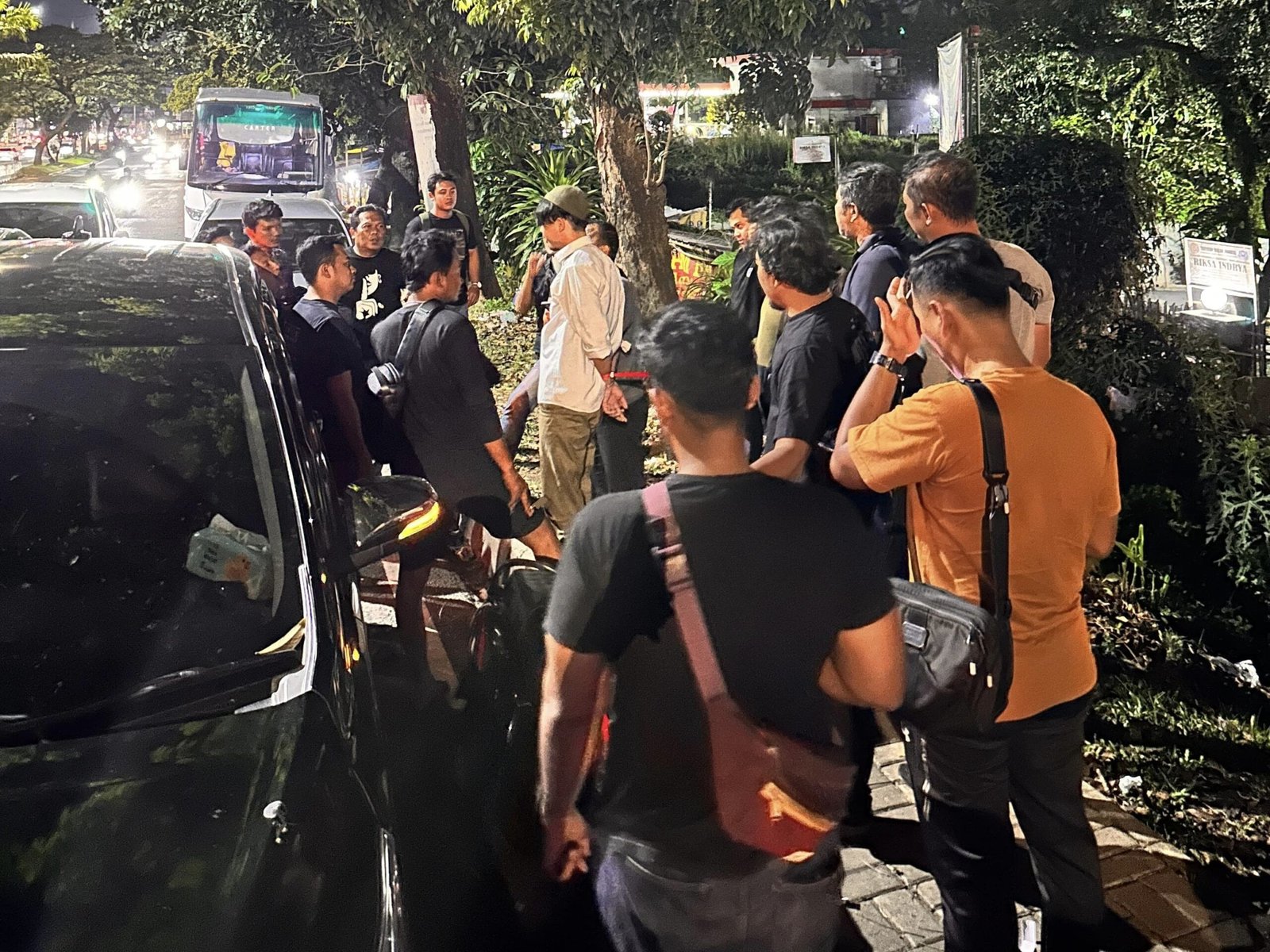 Kombes Pol Dr. Raden Muhammad Jauhari saat memperlihatkan barang bukti kunci T dan motor saat Komplotan Curanmor Tangerang Dibekuk. - thewasesanews.com