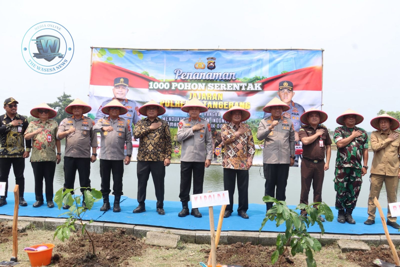 Kapolda Banten Irjen Pol Hengki melaksanakan groundbreaking Jembatan Merah Putih Presisi di Pasar Kemis Tangerang. - thewasesanews.com