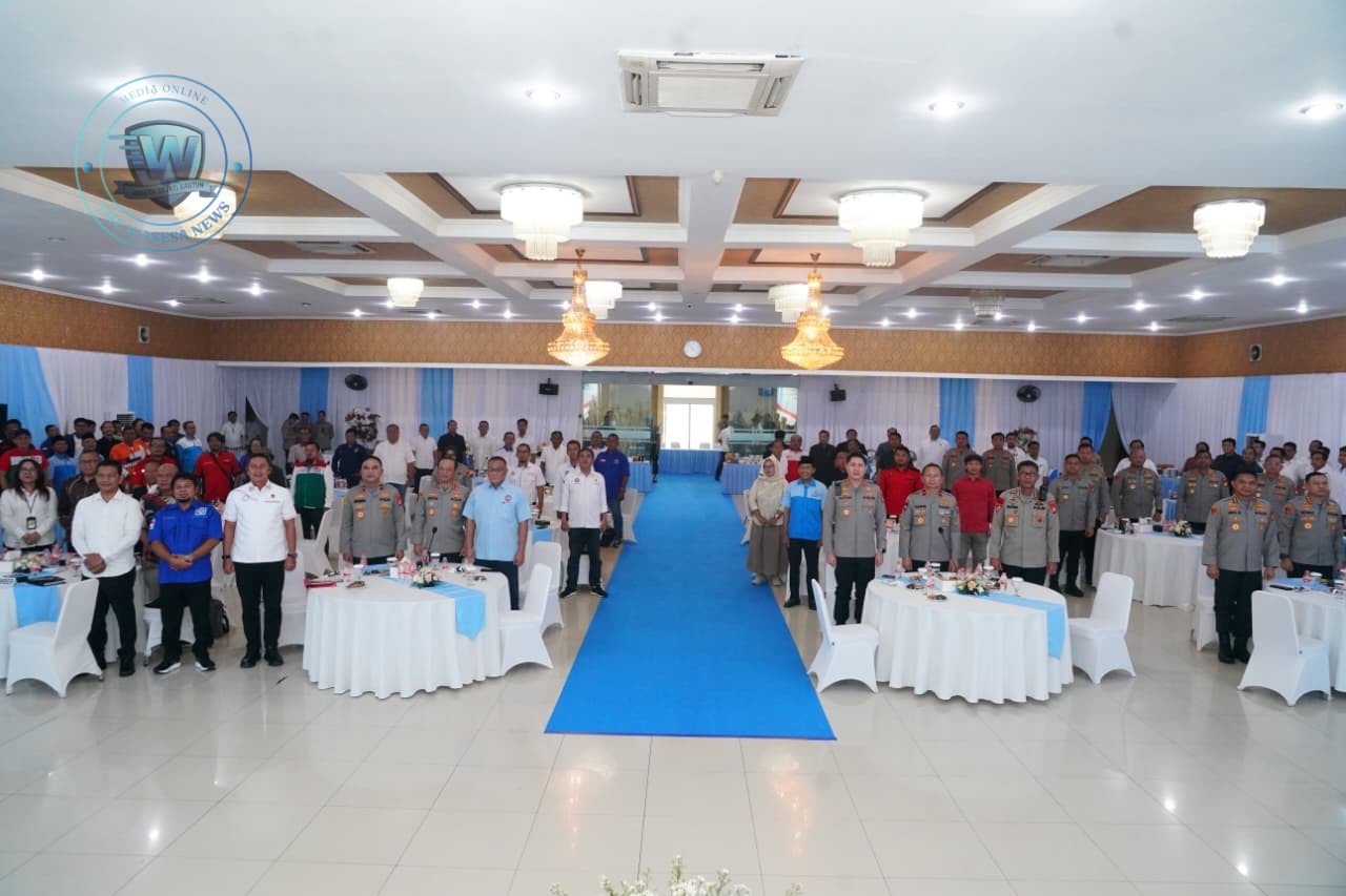 Kapolda Metro Jaya Irjen Pol Asep Edi Suheri Pimpin Dialog Desk Ketenagakerjaan Jelang May Day 2026. - thewasesanews.com