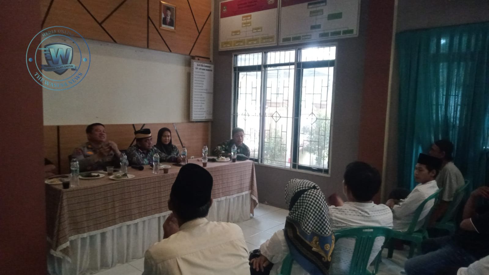 Polemik Tanah Wakaf Desa Kandawati: DKM Tolak Rislah Sepihak, Pengembang Klaim Aliran Dana ke Oknum. - thewasesanews.com