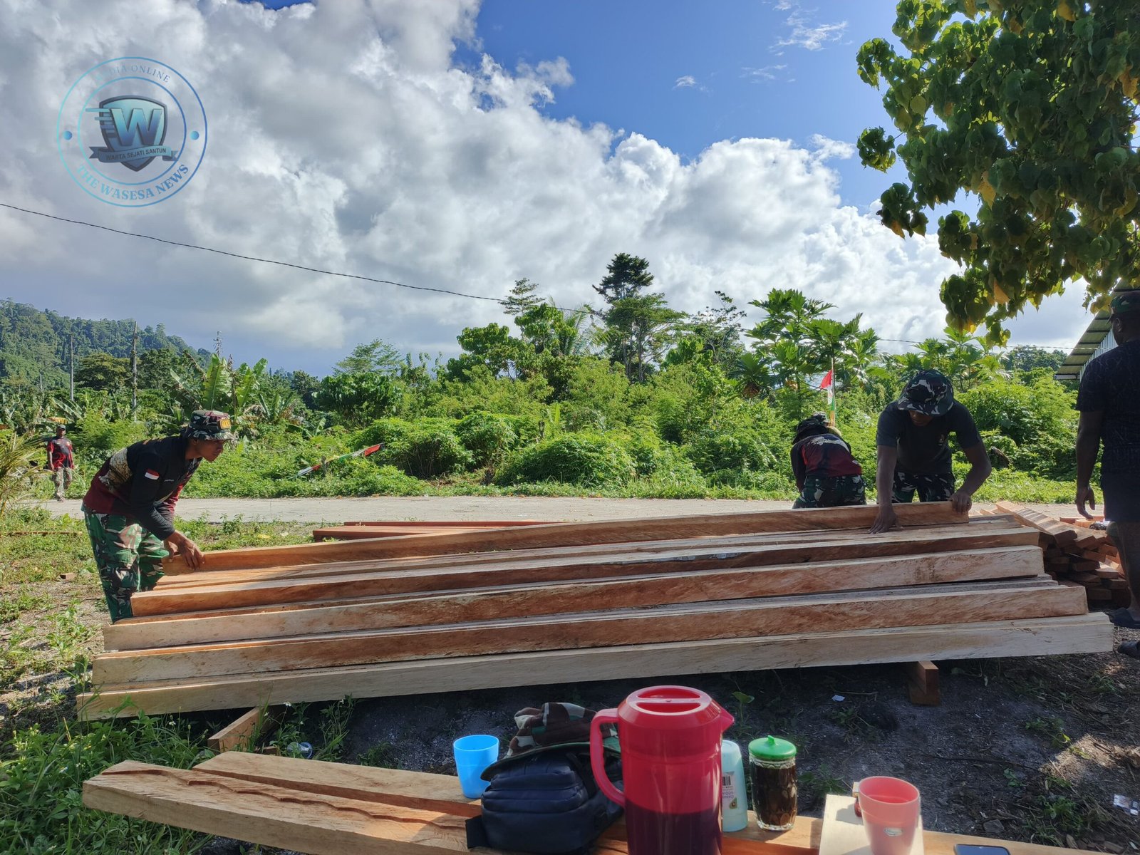 Progres TMMD ke 128 Kodim 1801 Manokwari Percepat Pembangunan Rumah Layak Huni di Tanah Rubuh. - thewasesanews.com