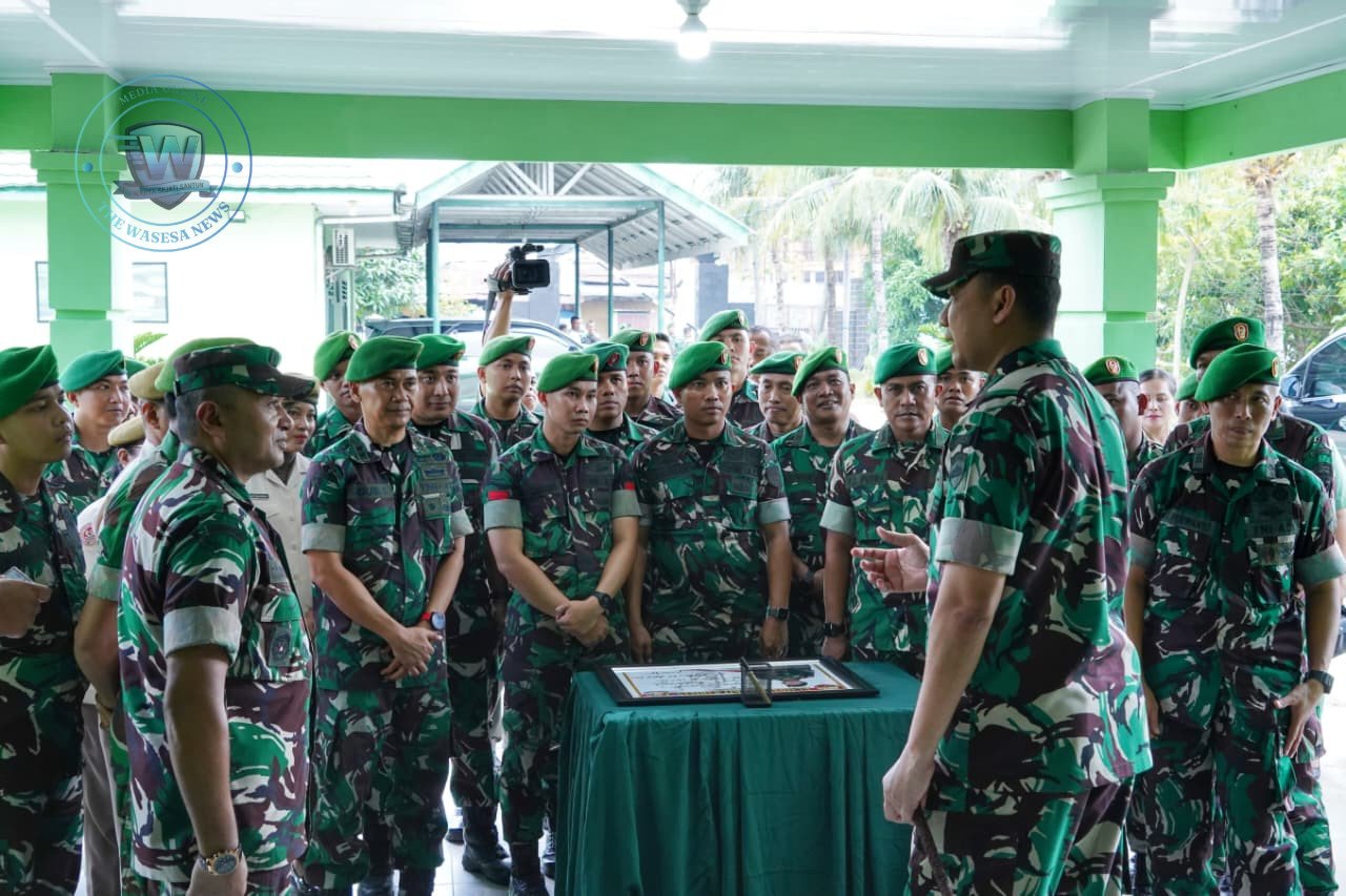 Pangdam I/BB Mayjen TNI Hendy Antariksa saat meninjau kesiapan sarana prasarana di Markas Kumdam dan Pomdam I/BB Medan. - thewasesanews.com