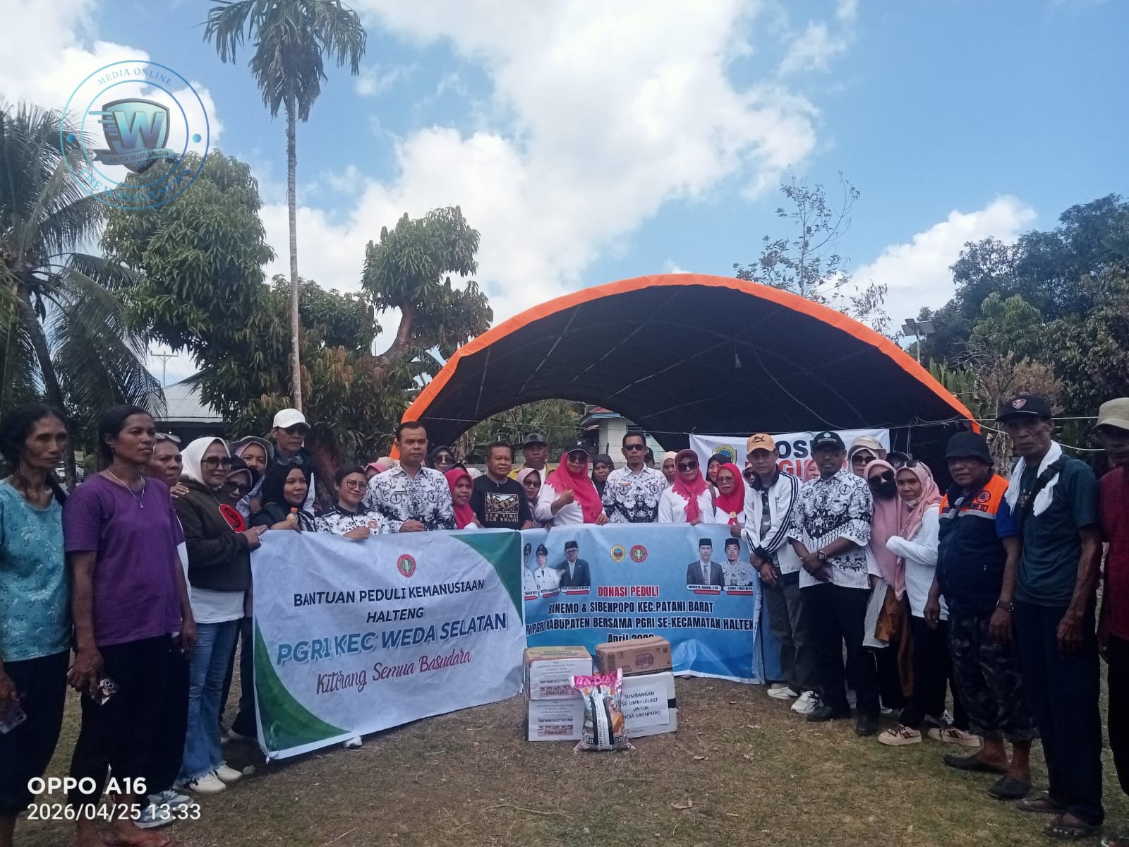 pgri-halteng-bantu-korban-bentrok-desa-sibenpopo. - thewasesanews.com