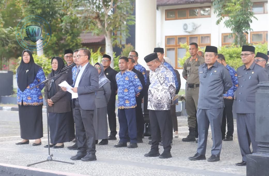 Bupati Ikram Malan Sangadji Pimpin Apel Sore Tekankan Disiplin dan Solidaritas Patani Barat. - thewasesanews.com
