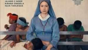 Poster resmi Film Yohanna yang menampilkan Laura Basuki sebagai biarawati muda dengan latar belakang pemandangan alam Sumba, Nusa Tenggara Timur yang autentik. - thewasesaness.com