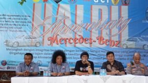 Suasana akrab Halal Bihalal FWJI Bogor Raya LBH Pisau bersama Camat dan Kapolsek Parung Panjang dalam rangka Anniversary Mercy W202. - thewasesanews.com