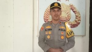 Proses pengamanan tersangka pencabulan anak di bawah umur oleh jajaran Polres Kepulauan Sula. - thewasesanews.com