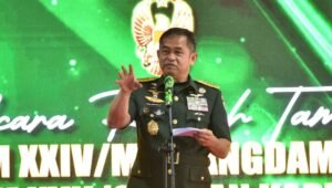 Kepala Staf Angkatan Darat Kasad Jenderal TNI Maruli Simanjuntak saat memimpin prosesi Sertijab tiga Pangdam dan Kapuskesad di Mabesad Jakarta. - thewasesanews.com