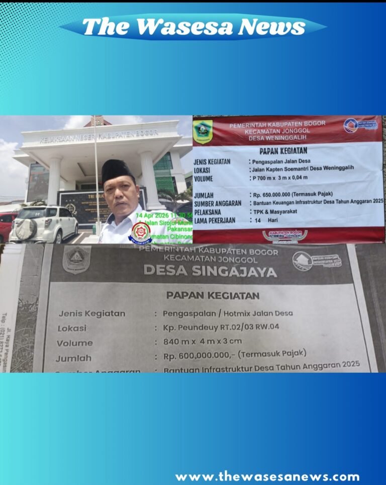 Ketua LSM-KCBI PC Bogor saat menyerahkan dokumen laporan dugaan korupsi proyek desa Jonggol ke Kejaksaan Negeri Kabupaten Bogor. - thewasesanews.com