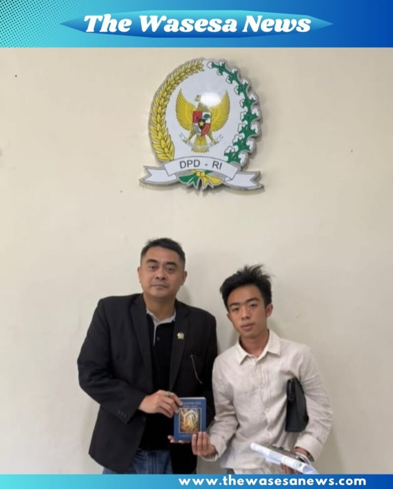 Made Hiroki saat memperkenalkan Alat Pemusnah Sampah Tanpa Asap berteknologi Jepang untuk solusi sampah Bali. - thewasesanews.com