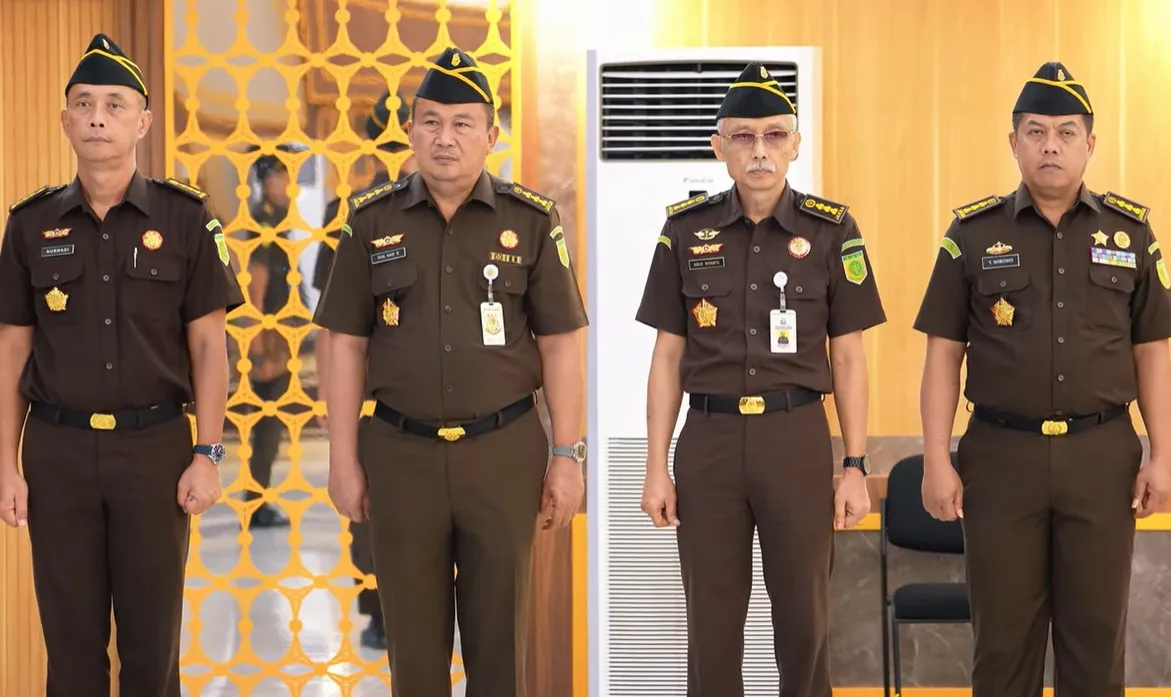 Wakajati Sumsel Pimpin Pelantikan Pejabat Eselon III dan IV Kejati Sumsel. - thewasesanews.com