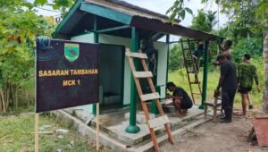 Satgas TMMD 128 Manokwari Tuntaskan Renovasi MCK Tanah Rubuh. - thewasesanews.com
