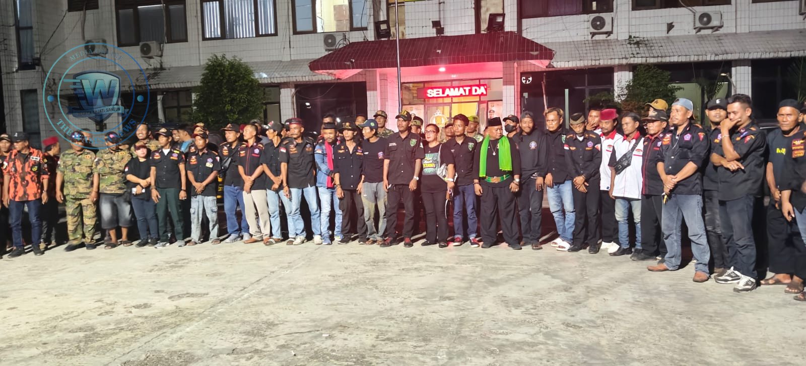 Polsek Pakuhaji dan Aliansi Ormas Sinergi Jaga Kamtibmas Tangerang. - thewasesanews.com