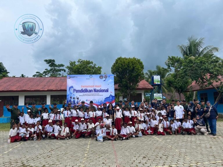Satgas Yonif 643/Wns Perkuat Literasi Siswa Perbatasan Papua. - thewasesanews.com
