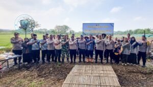 Polres Metro Tangerang Kota Tanam Jagung Pipil di Batuceper. - thewasesanews.com