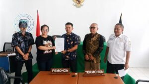 Mediasi Gagal BPSK Kuningan Tutup Kasus Susu Kedaluwarsa Indomart. - thewasesanews.com