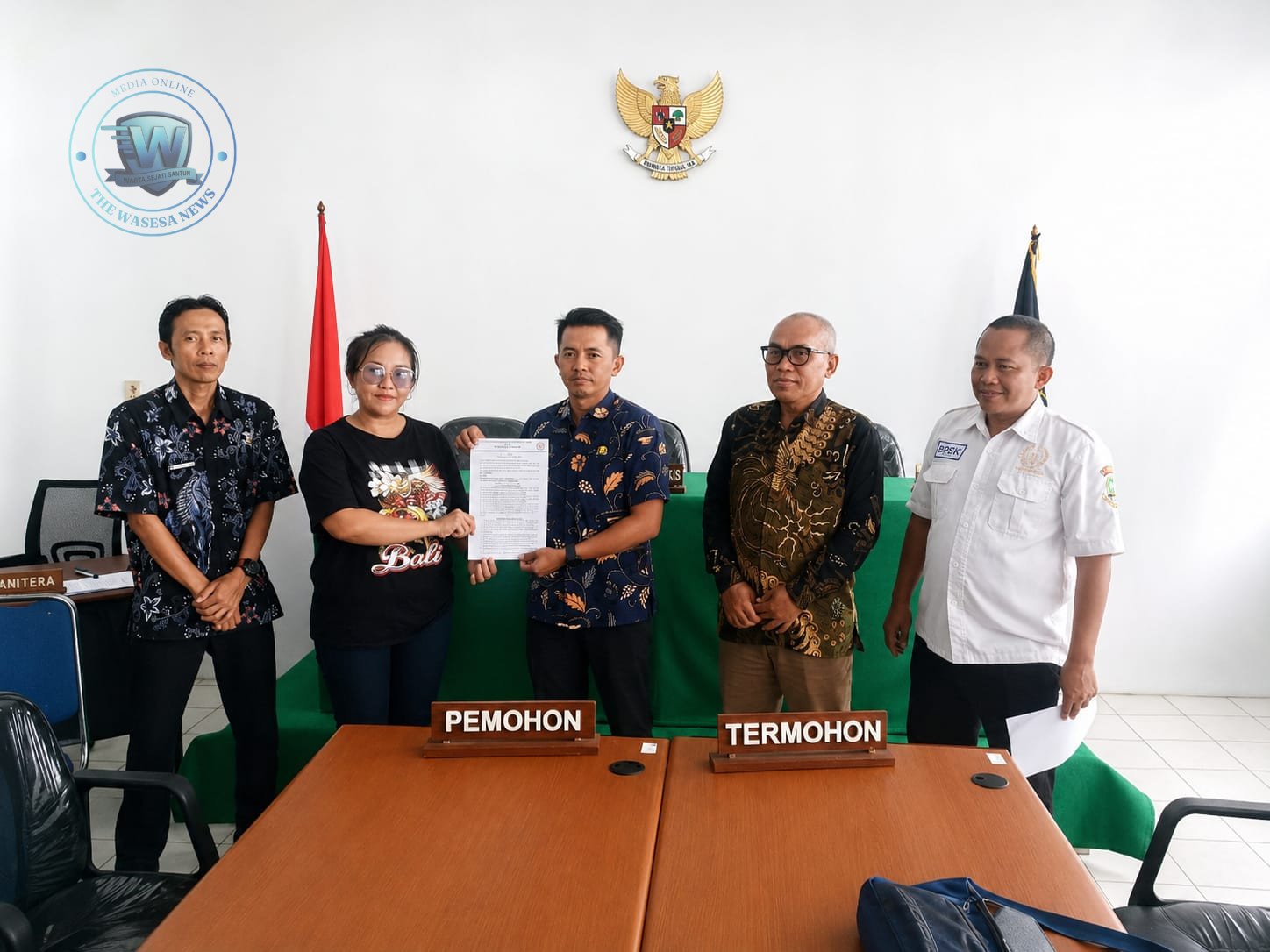 Mediasi Gagal BPSK Kuningan Tutup Kasus Susu Kedaluwarsa Indomart. - thewasesanews.com