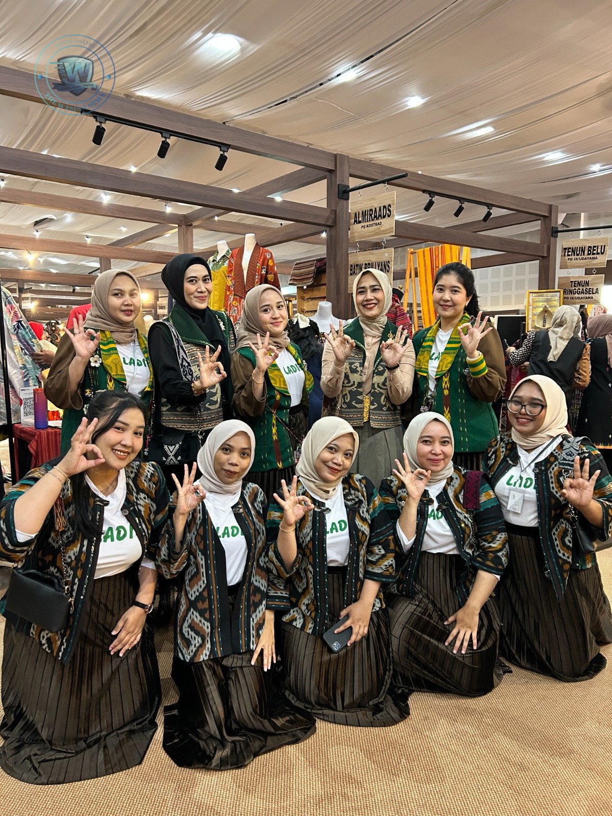 Fashion Wastra Almira ADS Pukau Catwalk Persit Bisa II Jakarta. - thewasesanews.com