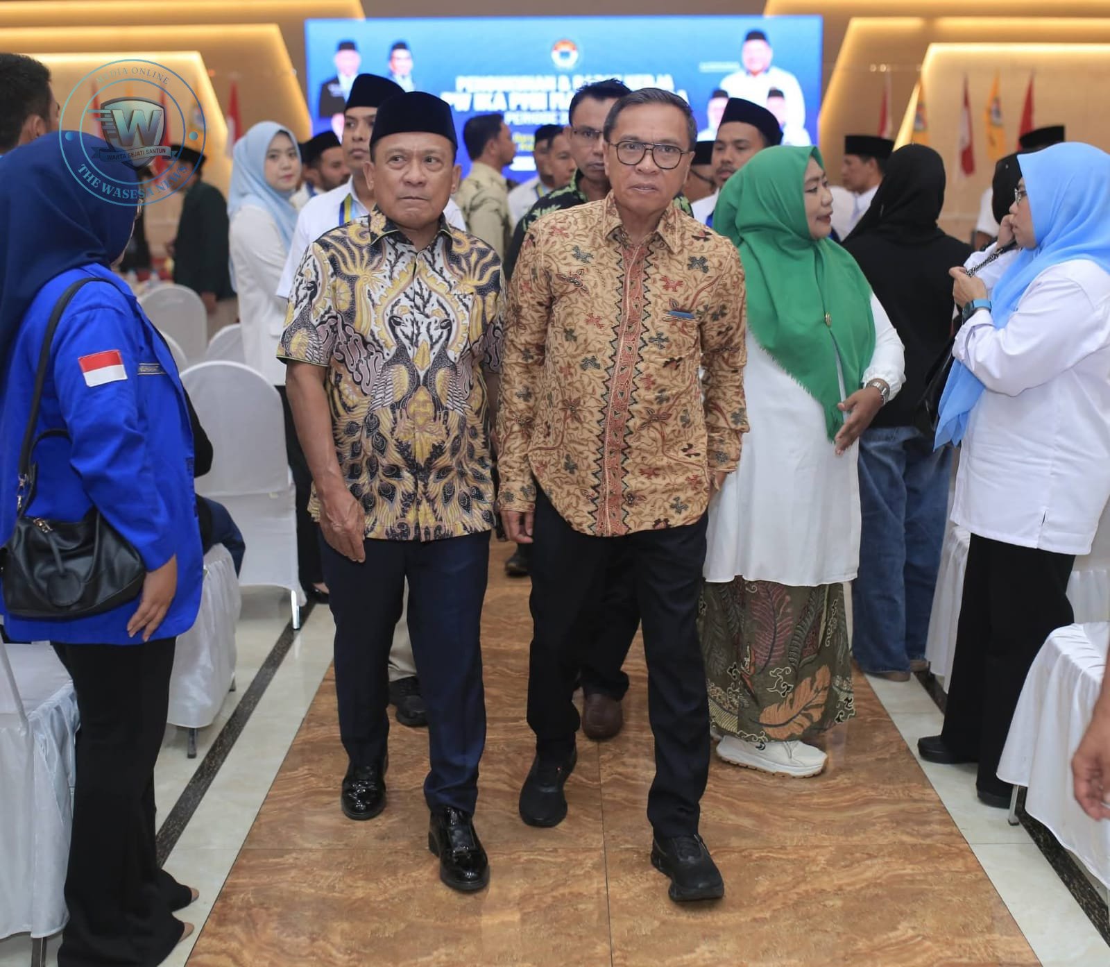 Bupati Halteng Hadiri Pengukuhan PW IKA-PMII Malut di Ternate. - thewasesanews.com