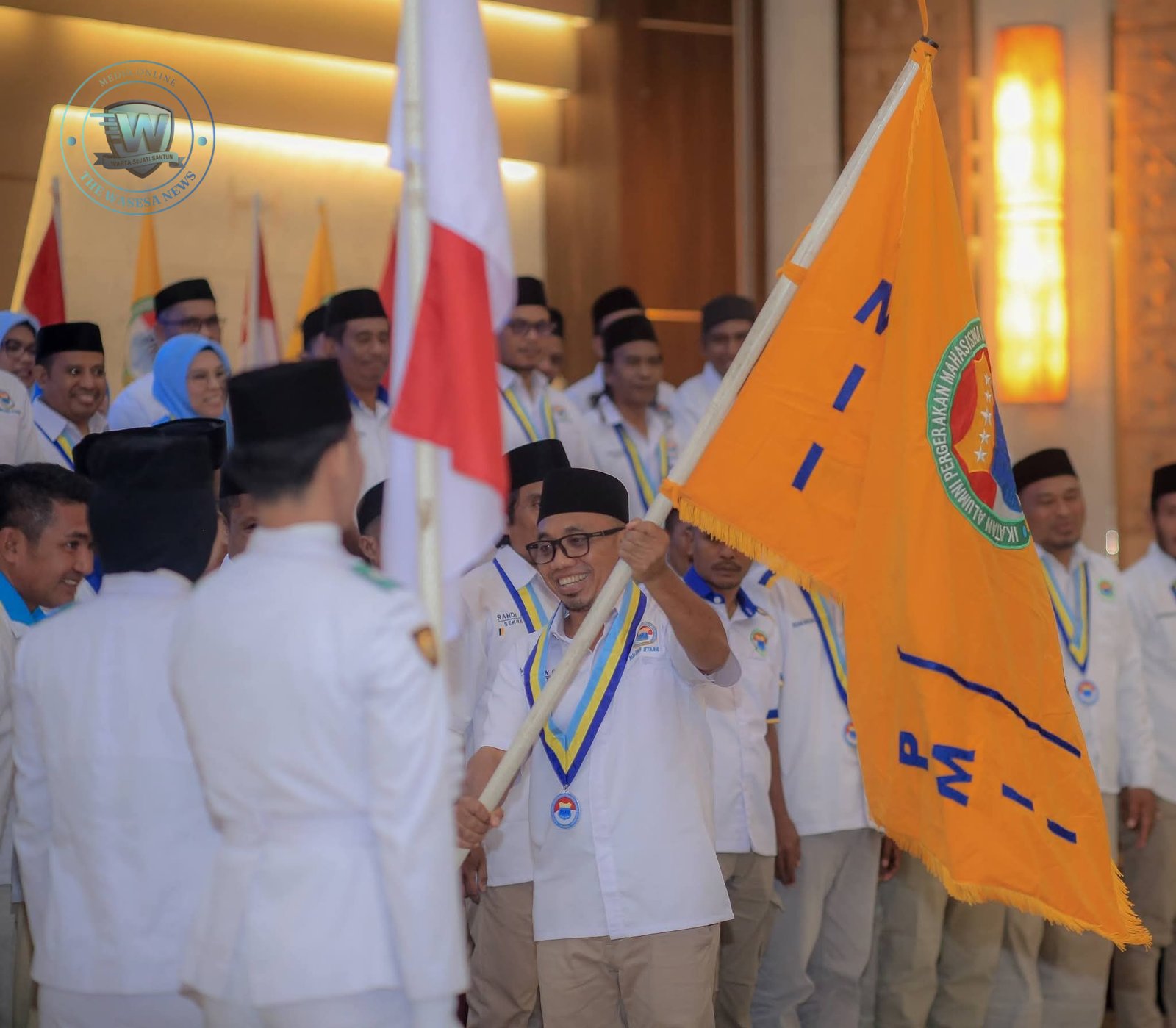 Bupati Halteng Hadiri Pengukuhan PW IKA-PMII Malut di Ternate. - thewasesanews.com