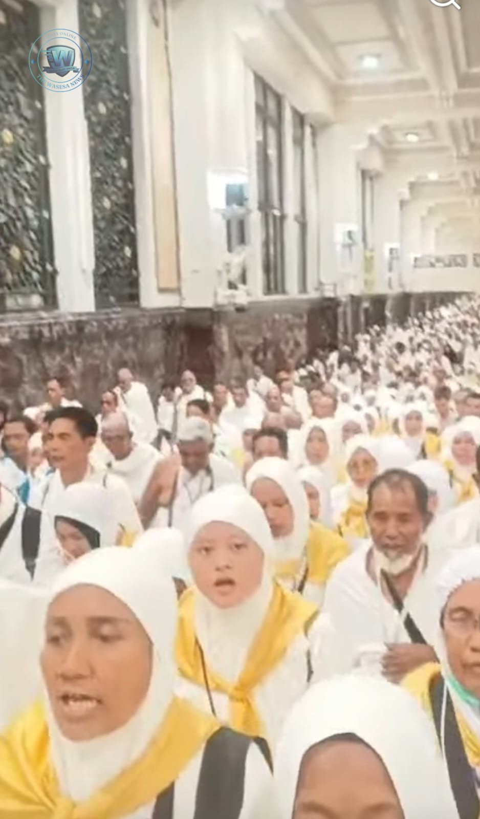 Jamaah Haji Halmahera Tengah Kloter 13 Selesaikan Umrah Wajib. - thewasesanews.com