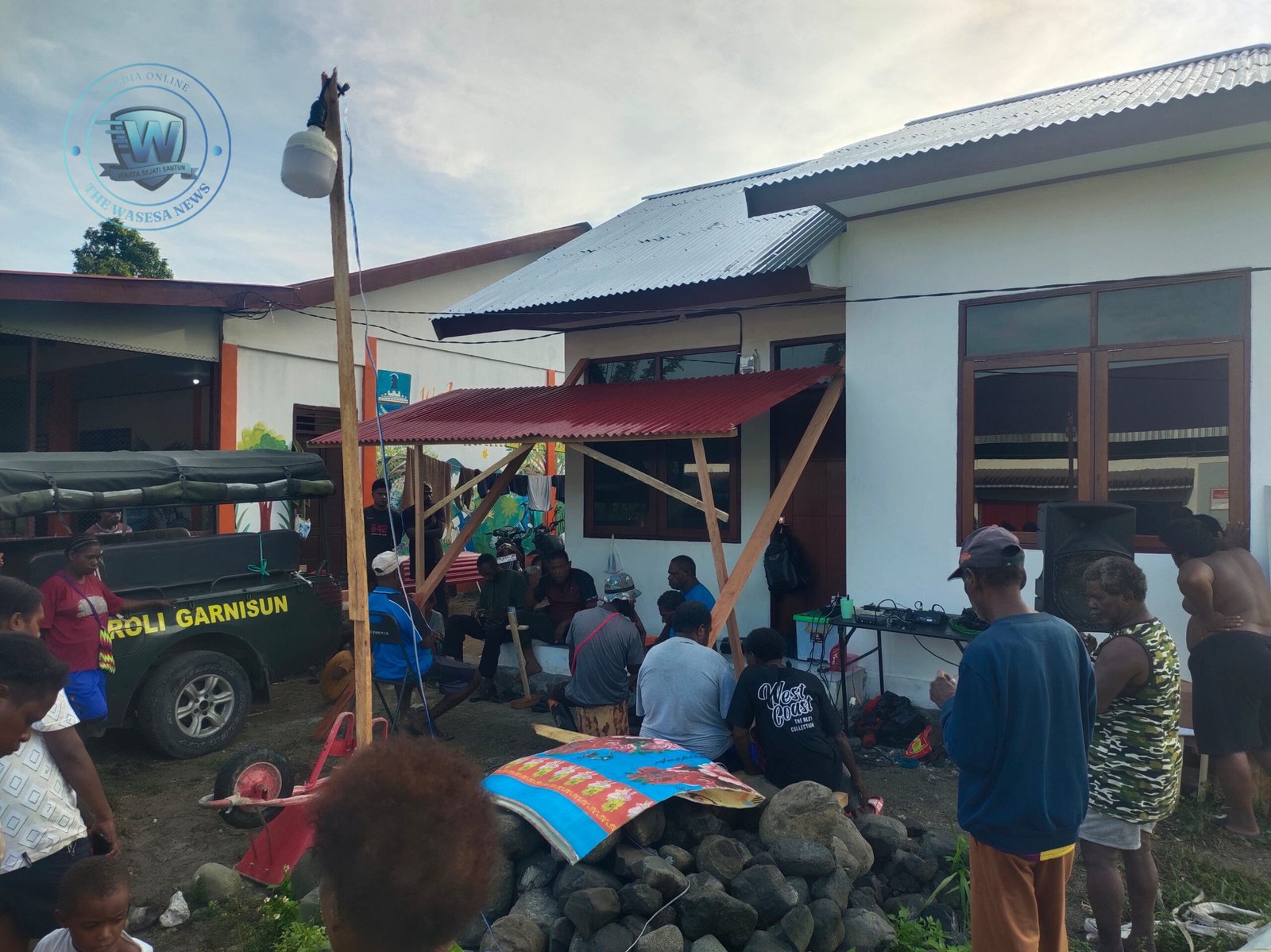 Warga Tanah Rubah Apresiasi Satgas TMMD Ke-128 Kodim 1801 Manokwari. - thewasesanews.com
