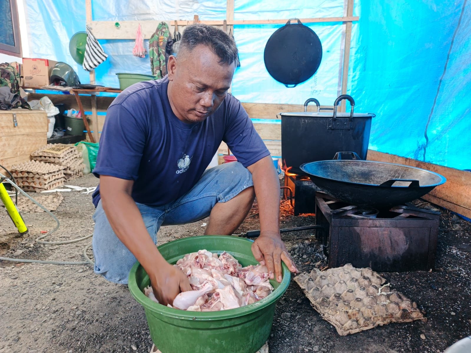 Peran Vital Dapur Umum Sukseskan TMMD 128 Kodim 1801 Manokwari. - thewasesanews.com