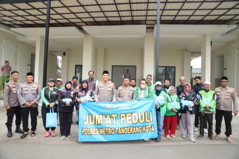 Polres Metro Tangerang Kota Gelar Jumat Peduli Bersama Ojek Online. - thewasesanews.com