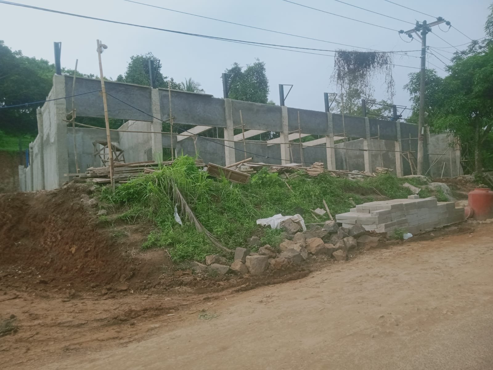 Proyek Jalan Nasional Pandeglang Rp 82 Miliar Amburadul dan Mangkrak. - thewasesanews.com