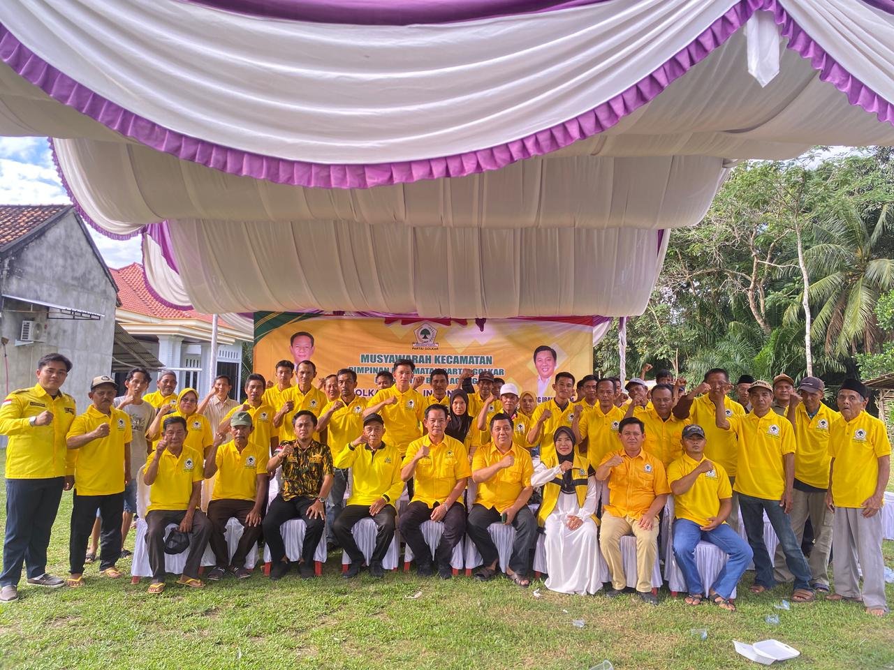 Dr Darlian Pone Lantik Darwis Jadi Ketua Golkar Bumi Agung Way Kanan. - thewasesanews.com