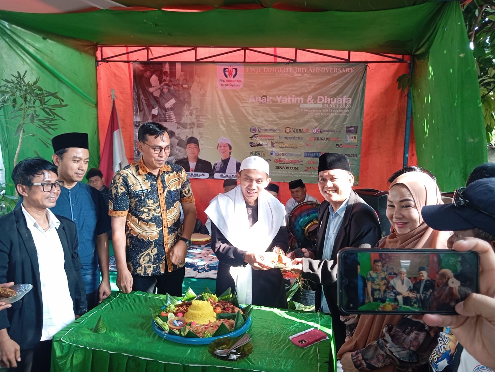 FWJI Korwil Tangkot Sukses Gelar Santunan Puluhan Anak Yatim Piatu. - thewasesanews.com