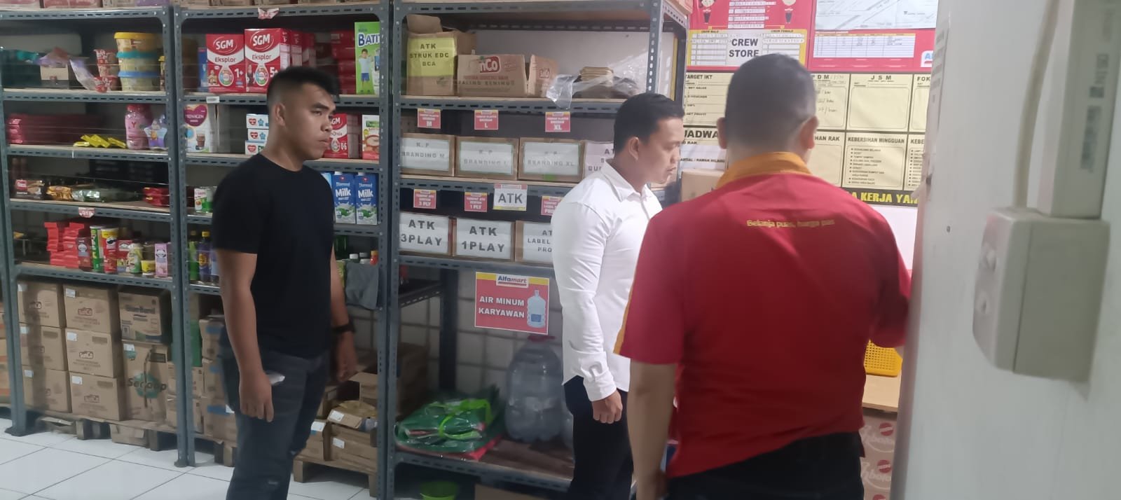 Polsek Cisoka Buru Pelaku Perampokan Minimarket Rp29 Juta di Solear. - thewasesanews.com