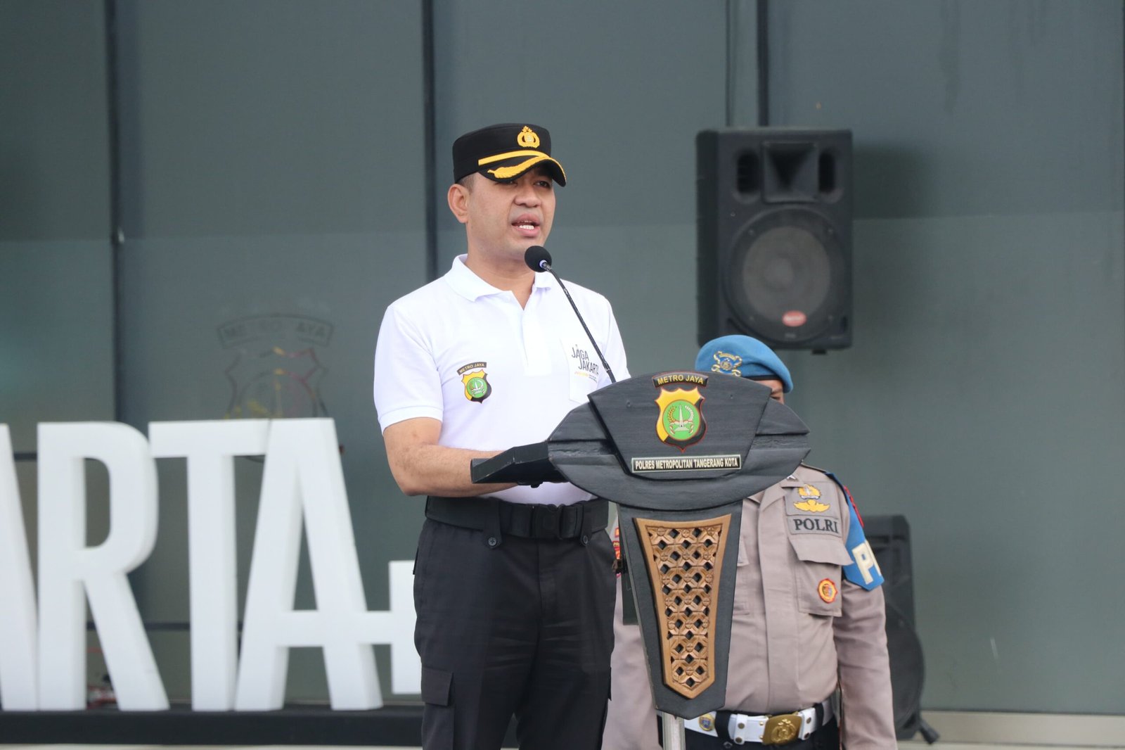 Kapolres Tangerang Kota Pimpin Apel Jaga Jakarta Bersih dan Asri. - thewasesanews.com